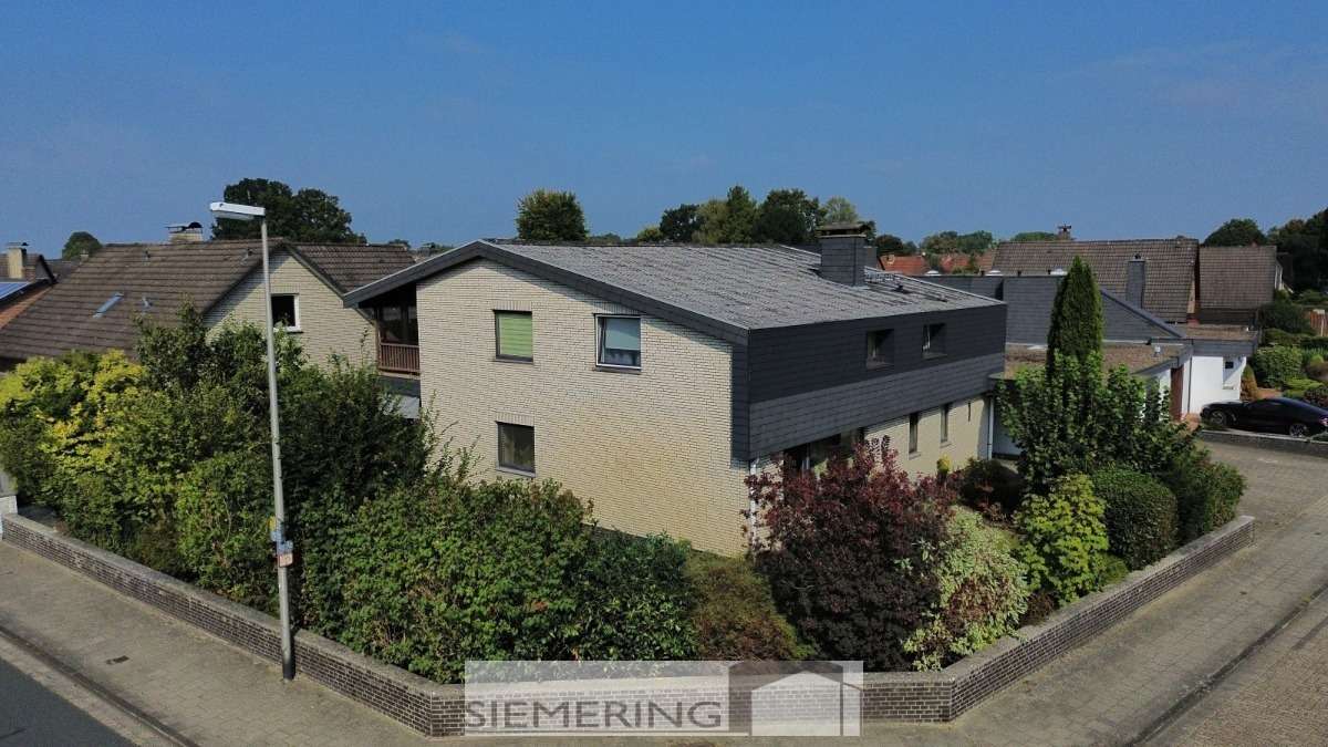 Thumbnail-Haus zum Kaufen in Delmenhorst 489.000,00 € 257 m²