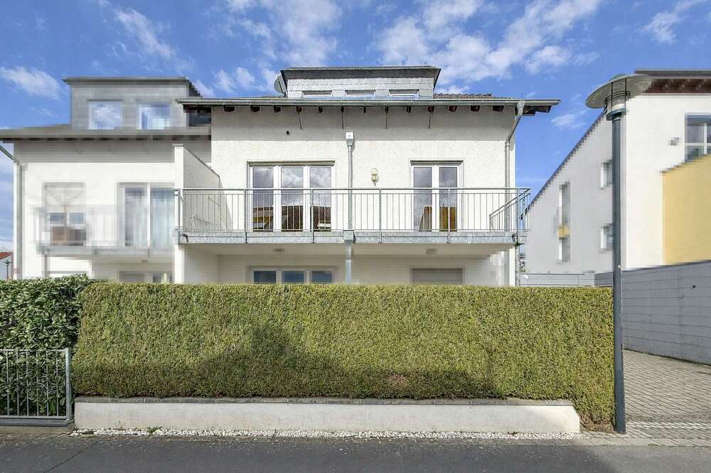 Thumbnail-Haus zum Kaufen in Rösrath 565.000,00 € 167.74 m²