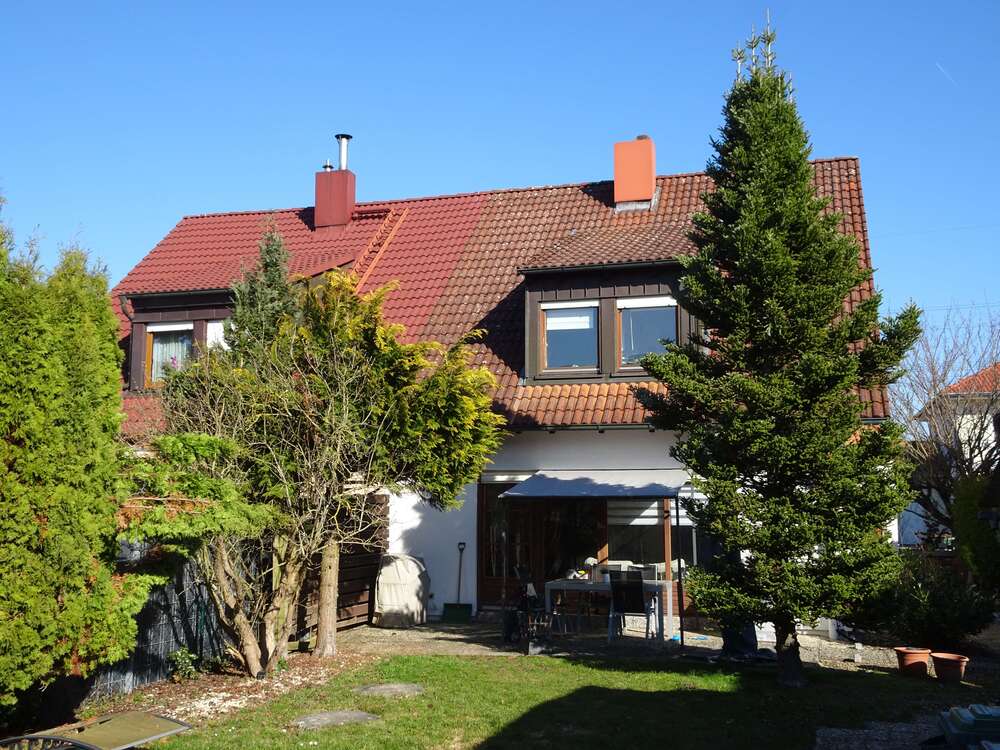 Thumbnail-Haus zum Kaufen in Heroldsbach 465.000,00 € 117 m²