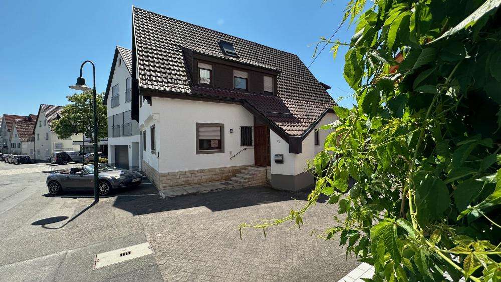 Thumbnail-Haus zum Mieten in Steinenbronn 2.650,00 € 190 m²