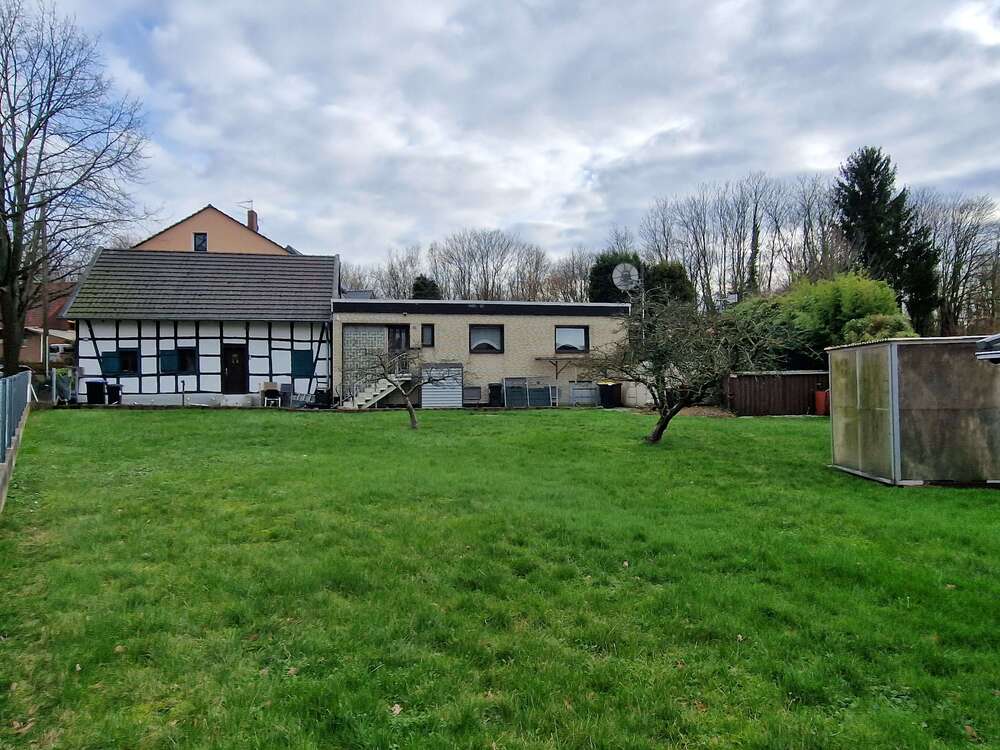 Thumbnail-Grundstück zu verkaufen in Hürth 725.000,00 € 880 m²