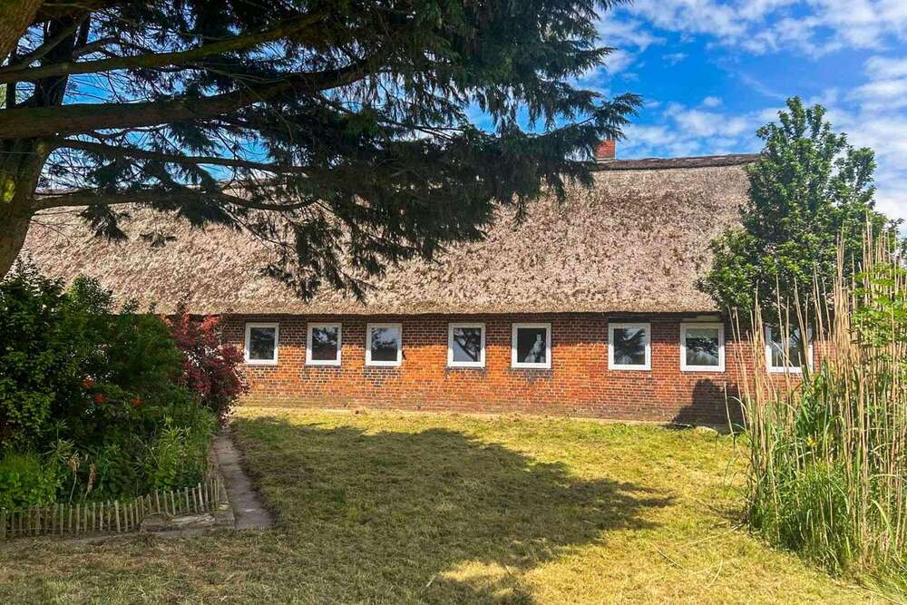 Thumbnail-Haus zum Kaufen in Almdorf 140.000,00 € 117.07 m²