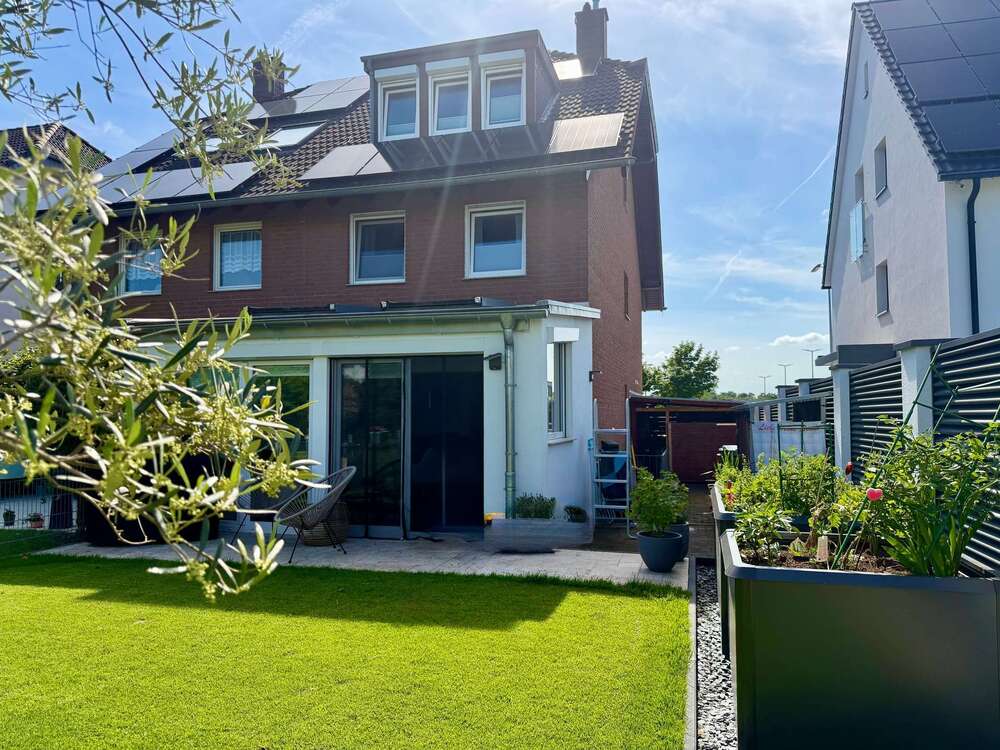 Thumbnail-Haus zum Kaufen in Niederkassel 692.000,00 € 165 m²