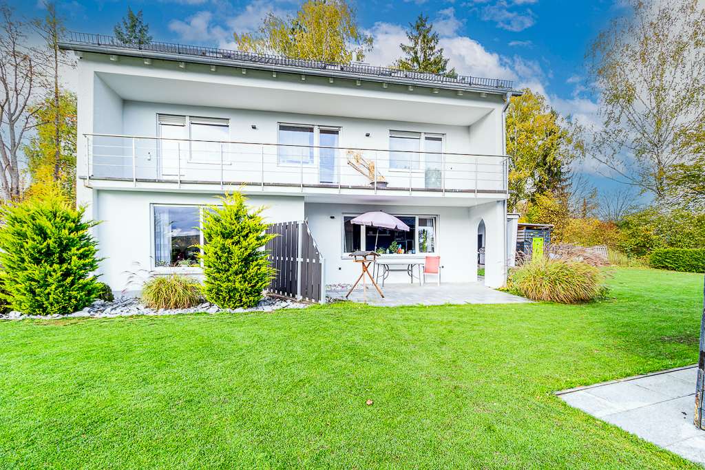 Thumbnail-Haus zum Kaufen in Bayreuth Meyernberg 735.000,00 € 250 m²