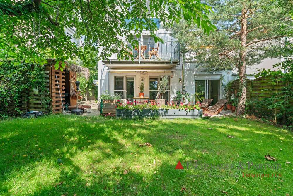 Thumbnail-Haus zum Kaufen in Wiesbaden 869.000,00 € 264 m²