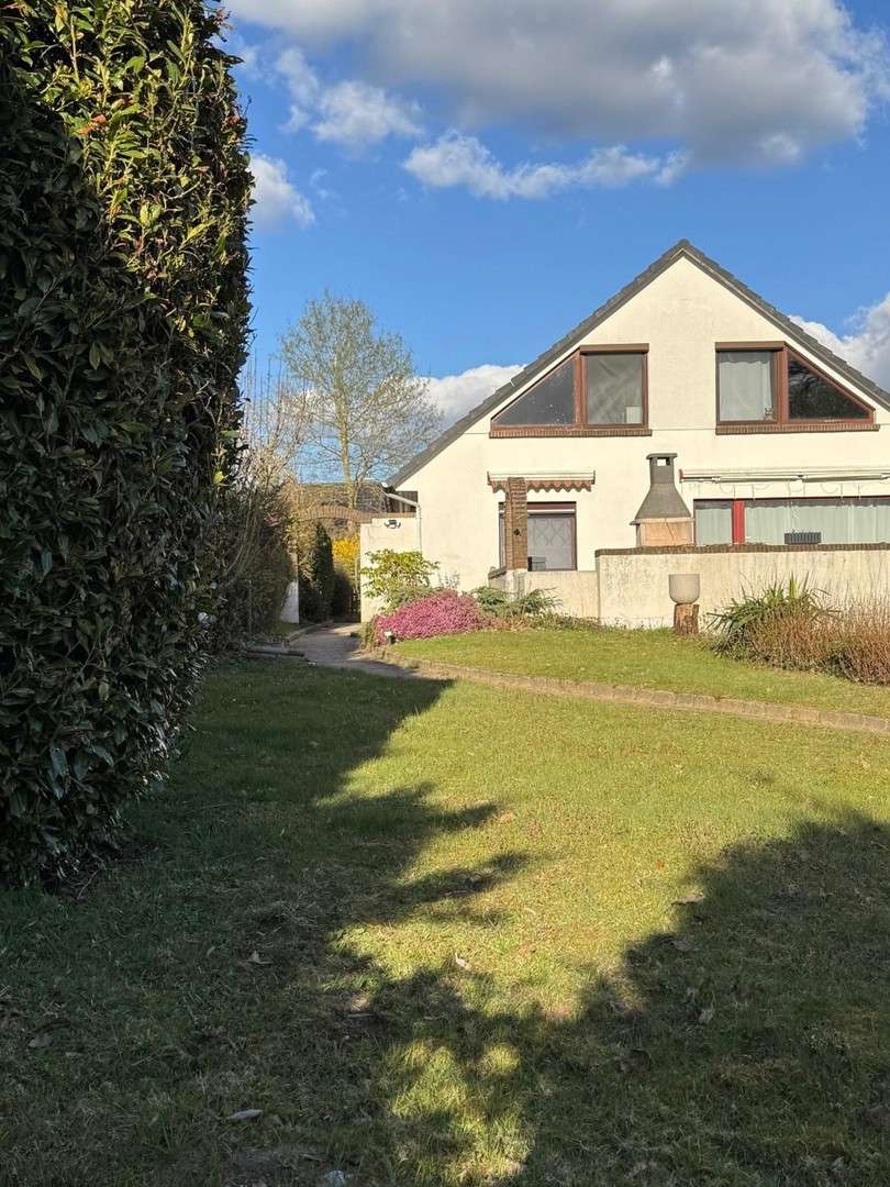 Thumbnail-Wohnung zum Mieten in Buchholz 1.100,00 € 90 m²