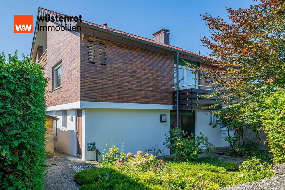 Thumbnail-Haus zum Kaufen in Stuttgart 1.300.000,00 € 431.46 m²