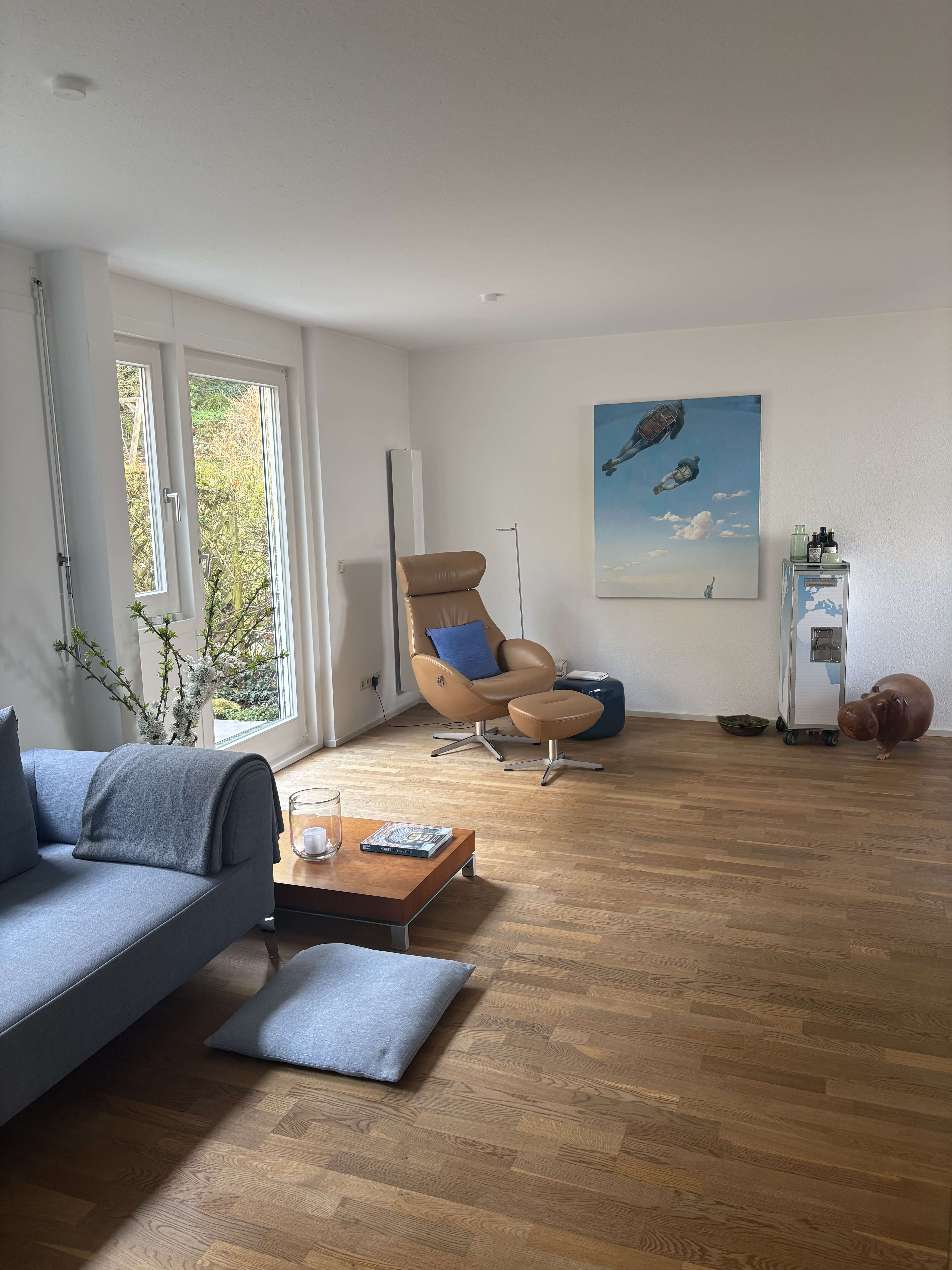 Thumbnail-Haus zum Mieten in Stuttgart 2.800,00 € 196 m²