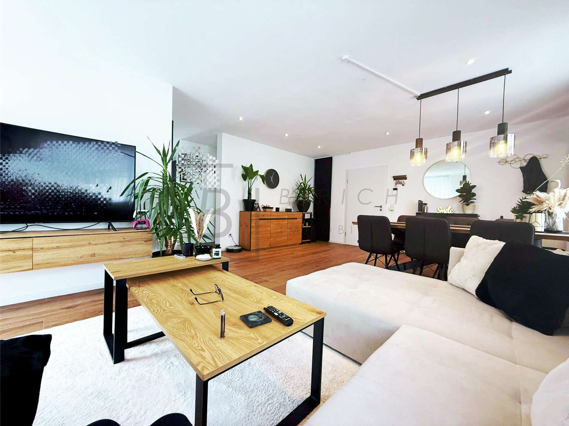 Thumbnail-Haus zum Kaufen in Krumbach 1.255.000,00 € 364 m²