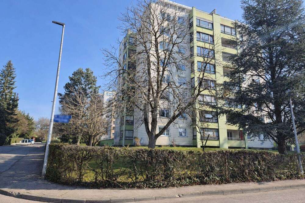 Thumbnail-Wohnung zum Kaufen in Radolfzell am Bodensee 295.000,00 € 86 m²