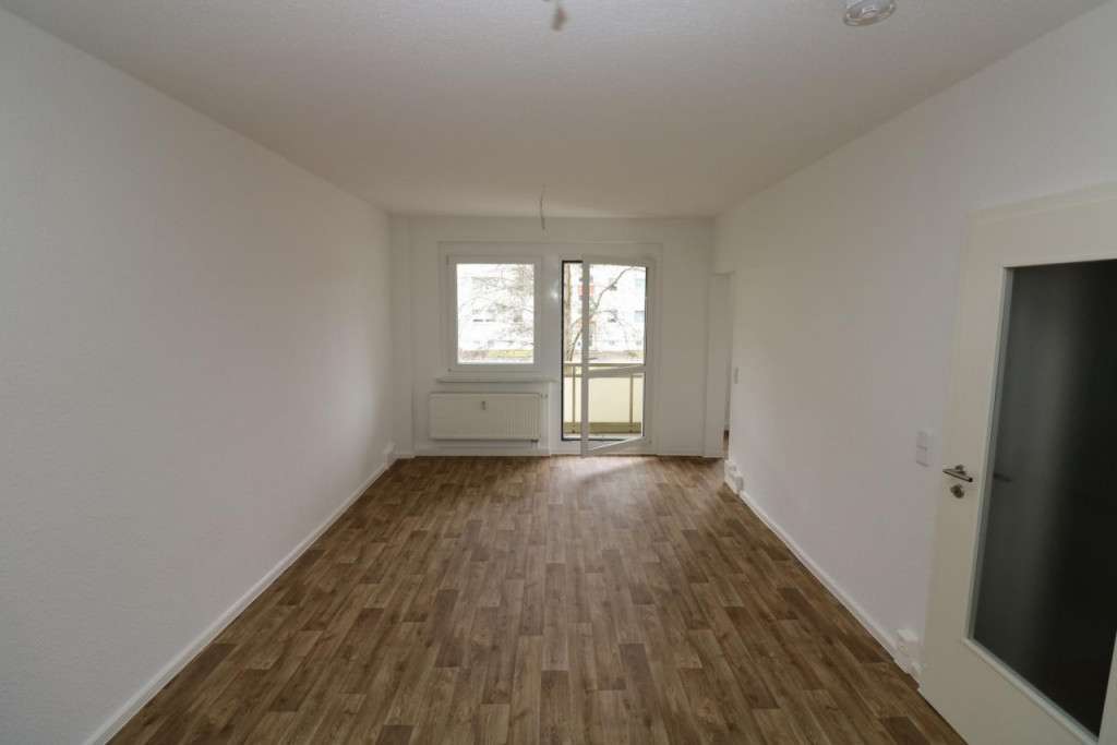 Thumbnail-Wohnung zum Mieten in Freiberg 369,00 € 55.34 m²