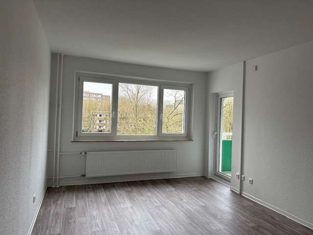Thumbnail-Wohnung zum Mieten in Kiel 562,00 € 56.17 m²