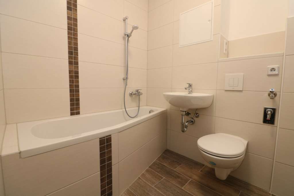 Thumbnail-Wohnung zum Mieten in Freiberg 389,00 € 55.34 m²