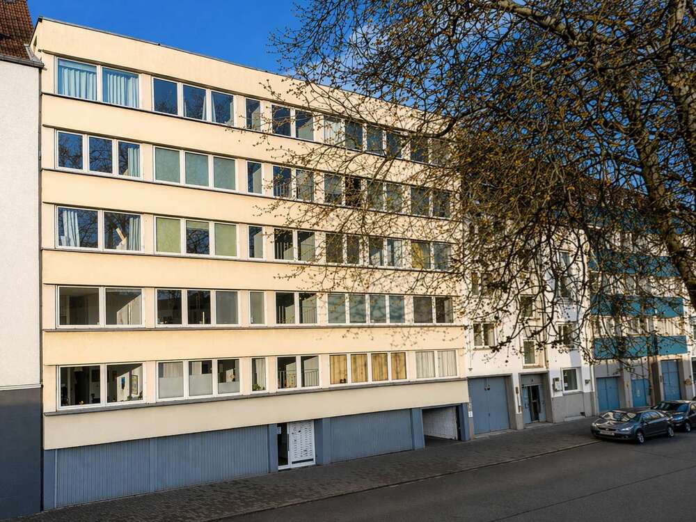 Thumbnail-Wohnung zum Kaufen in Köln 152.000,00 € 20.8 m²