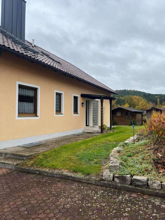 Thumbnail-Wohnung zum Mieten in Neunburg vorm Wald 650,00 € 88 m²