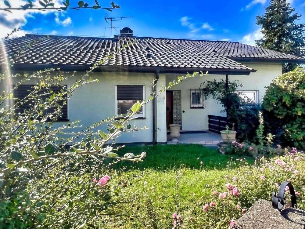 Thumbnail-Haus zum Kaufen in Karlsruhe 669.000,00 € 170 m²