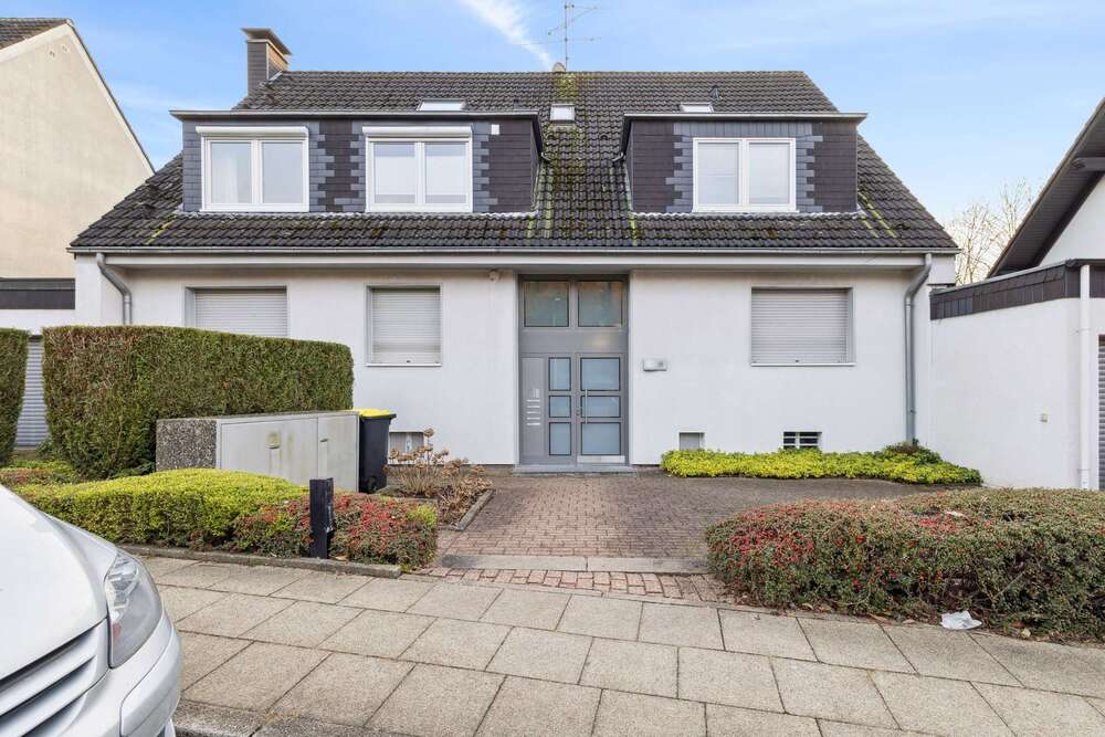 Thumbnail-Wohnung zum Kaufen in Essen 260.000,00 € 74 m²