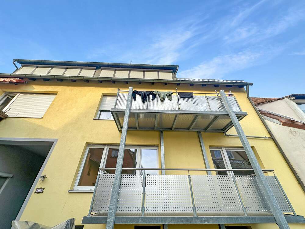 Thumbnail-Wohnung zum Kaufen in Burgfarrnbach 259.000,00 € 79 m²