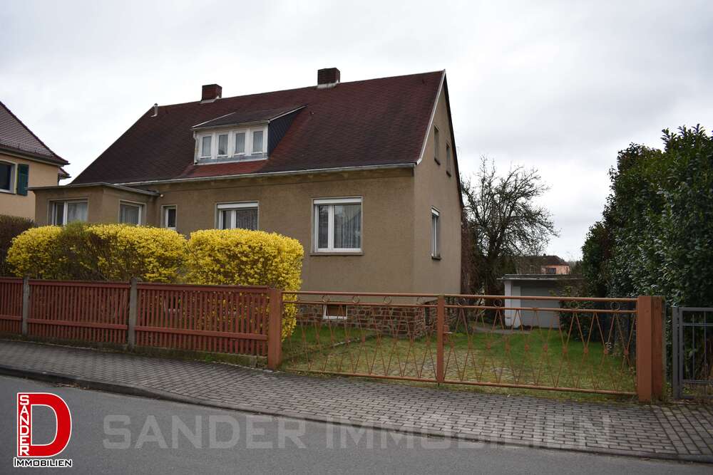 Thumbnail-Haus zum Kaufen in Rötha 249.000,00 € 120 m²