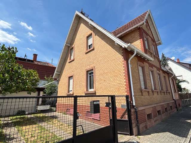 Thumbnail-Haus zum Kaufen in Mörfelden-Walldorf 650.000,00 € 181.23 m²