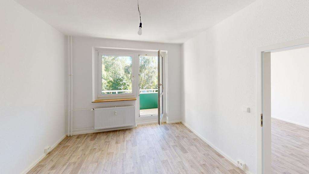 Thumbnail-Wohnung zum Mieten in Chemnitz 288,00 € 45.95 m²