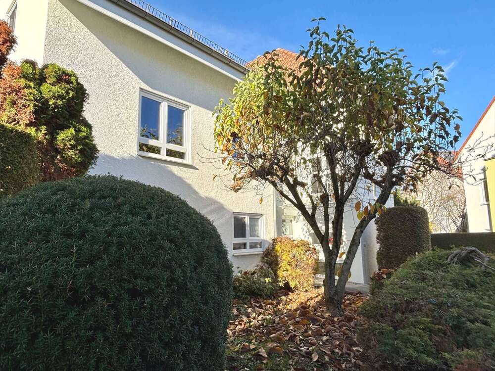 Thumbnail-Haus zum Kaufen in Gerlingen 4.250.000,00 € 977 m²