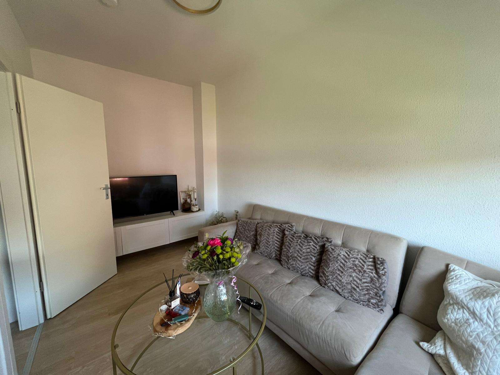 Thumbnail-Wohnung zum Mieten in Gelsenkirchen 300,00 € 43 m²