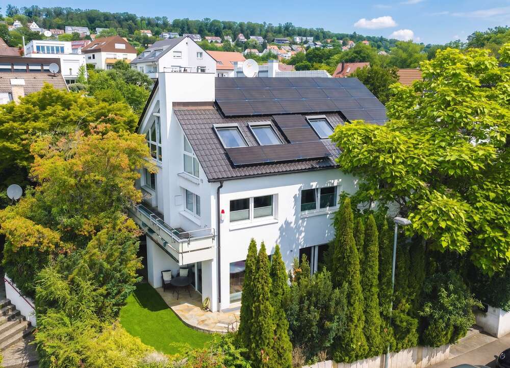 Thumbnail-Haus zum Kaufen in Stuttgart 1.480.000,00 € 315 m²