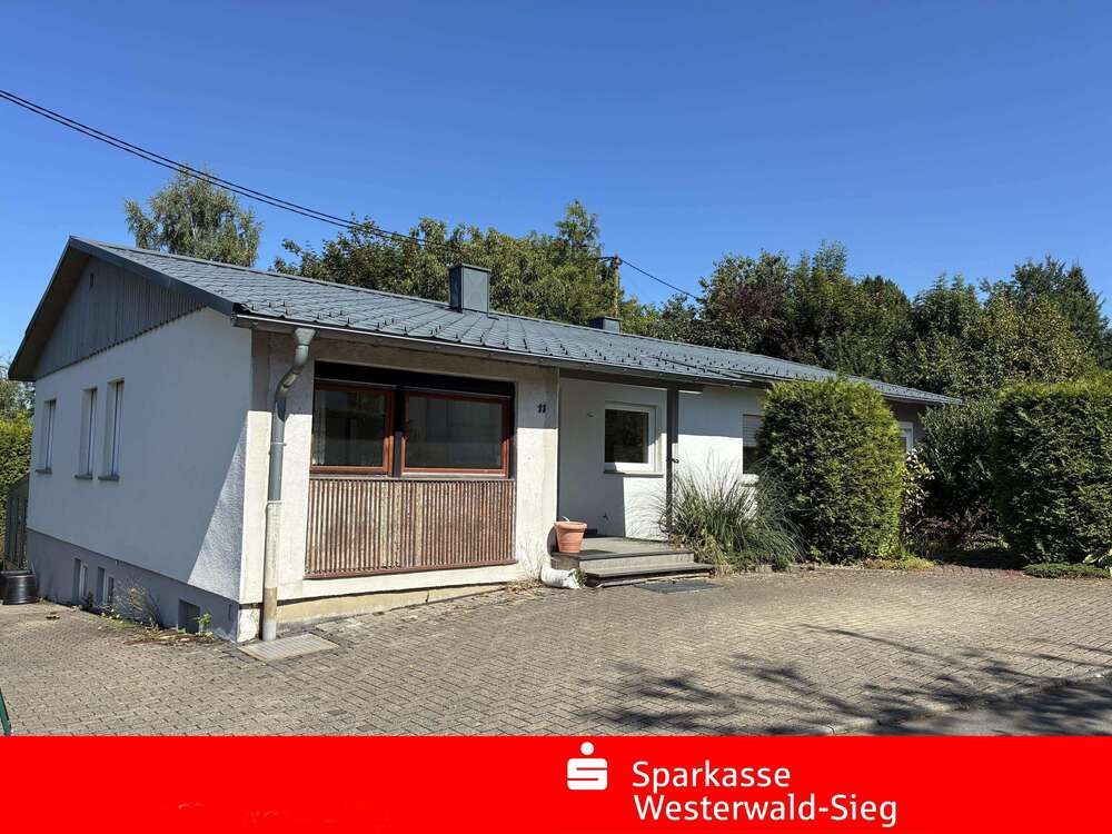 Thumbnail-Haus zum Kaufen in Weitefeld 219.000,00 € 100 m²