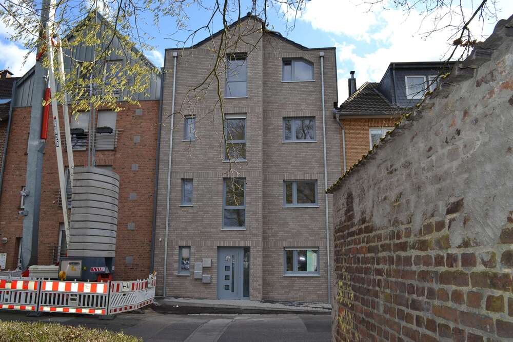 Thumbnail-Haus zum Kaufen in Mönchengladbach 1.150.000,00 € 270 m²