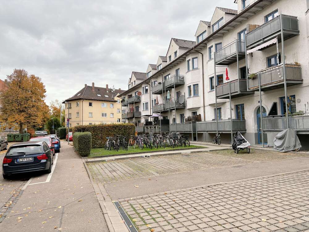 Thumbnail-Wohnung zum Kaufen in Augsburg 286.000,00 € 72 m²