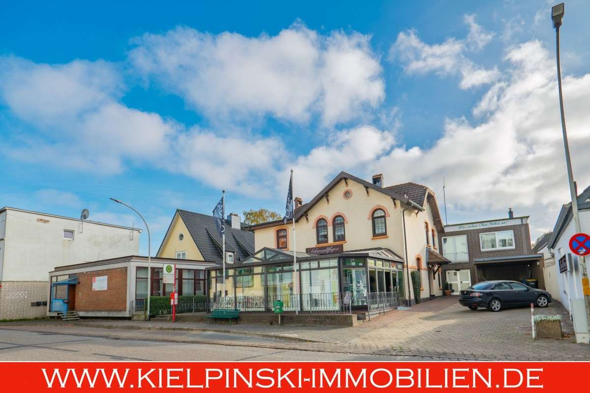 Thumbnail-Haus zum Kaufen in Uetersen 569.000,00 € 353 m²