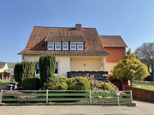 Thumbnail-Haus zum Kaufen in Einbeck 269.000,00 € 150 m²