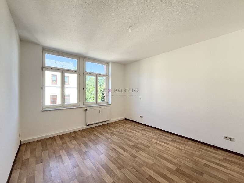 Thumbnail-Wohnung zum Mieten in Limbach-Oberfrohna 340,00 € 66.32 m²
