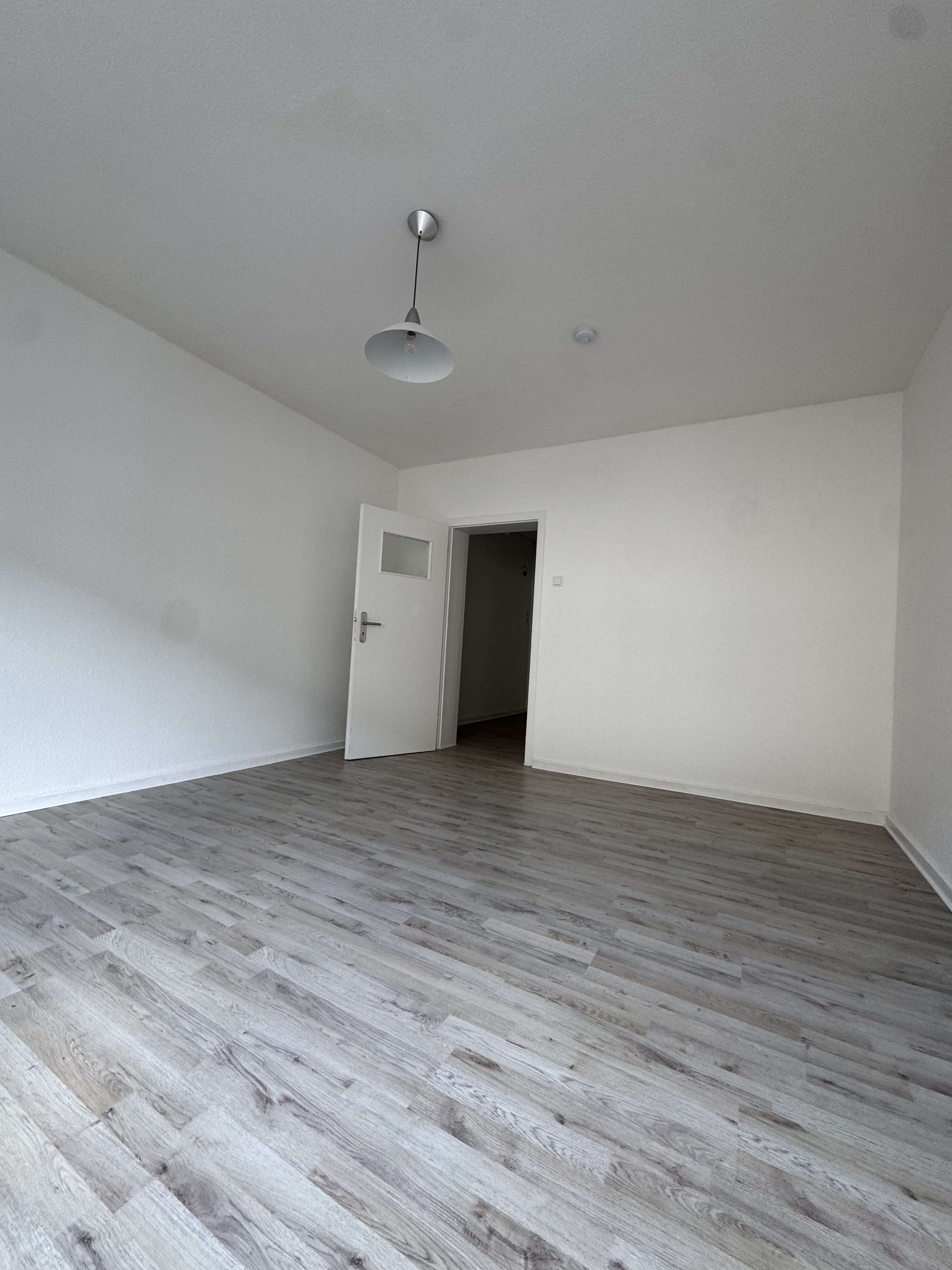 Thumbnail-Wohnung zum Mieten in Duisburg 590,00 € 64 m²