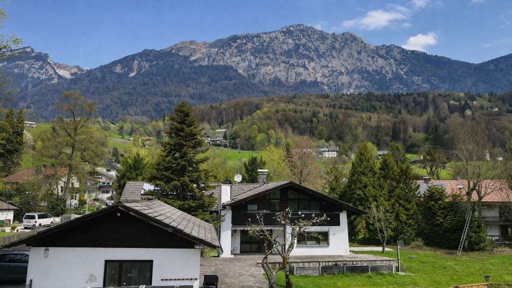 Thumbnail-Haus zum Kaufen in Bad Reichenhall 1.150.000,00 € 280 m²