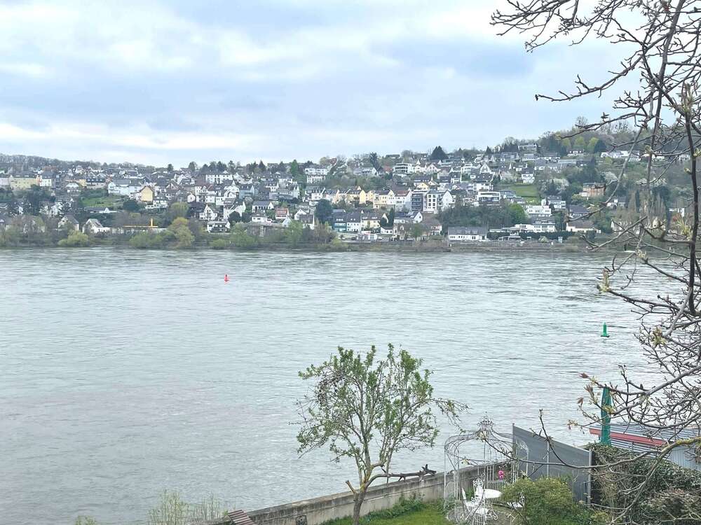 Thumbnail-Wohnung zum Kaufen in Koblenz 245.000,00 € 80 m²