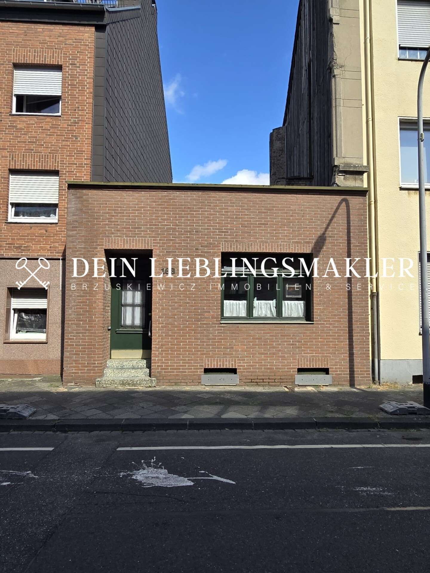 Thumbnail-Wohnung zum Kaufen in Mönchengladbach 189.000,00 € 89 m²