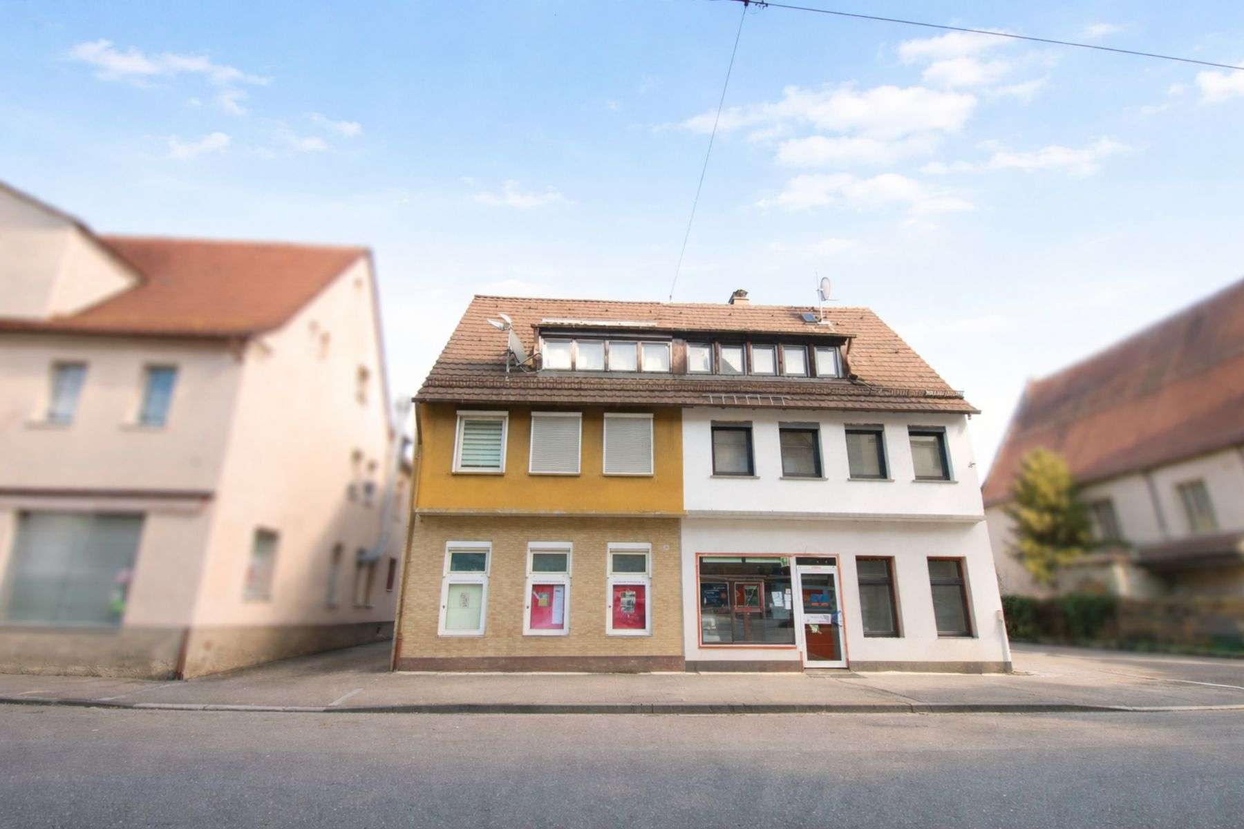 Thumbnail-Haus zum Kaufen in Stuttgart 395.000,00 € 130.11 m²