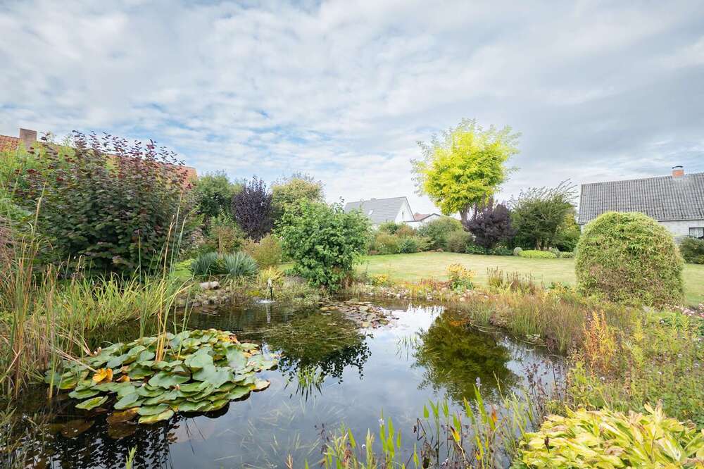 Thumbnail-Grundstück zu verkaufen in Hemmoor 88.150,00 € 747 m²