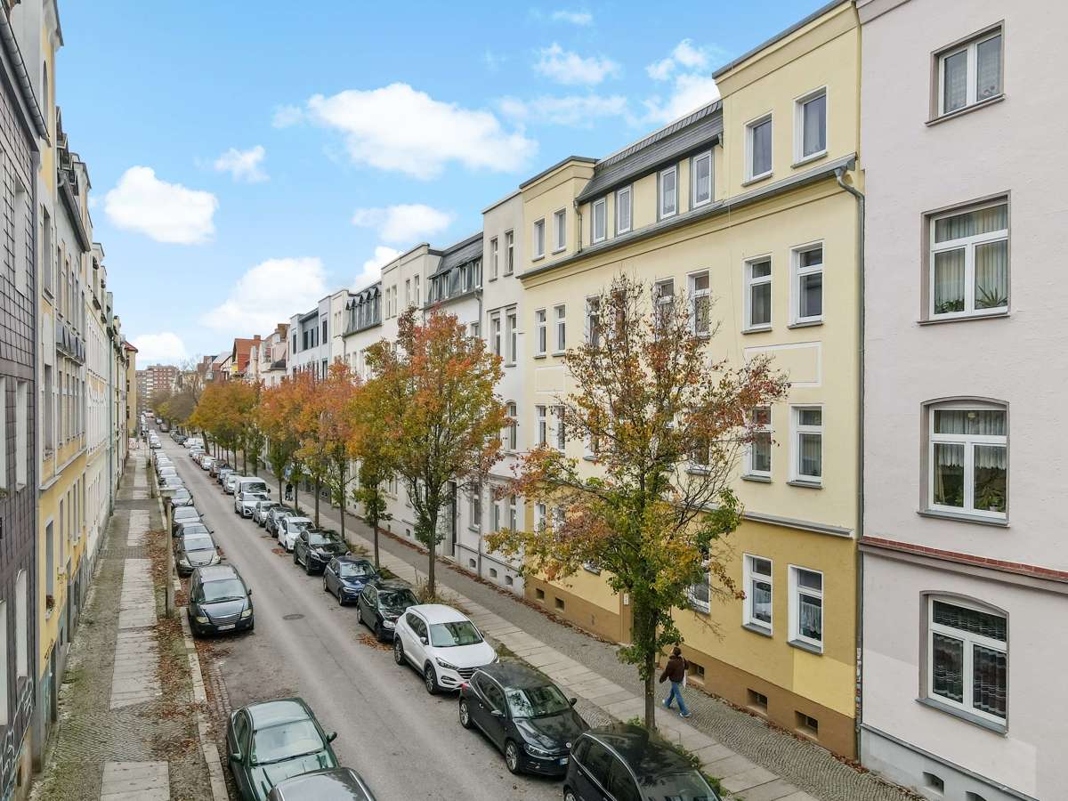 Thumbnail-Wohnung zum Mieten in Halle 442,00 € 48 m²