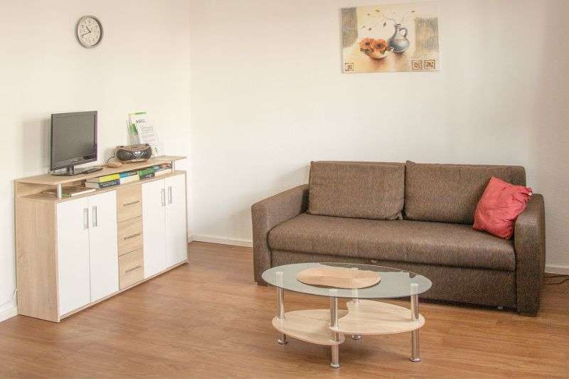 Thumbnail-Wohnung zum Mieten in Halle (Saale) 356,00 € 47.04 m²
