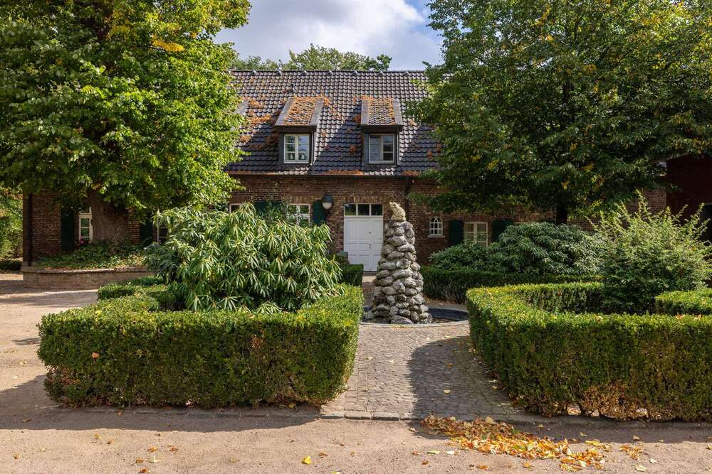 Thumbnail-Haus zum Kaufen in Schermbeck 2.795.000,00 € 563 m²