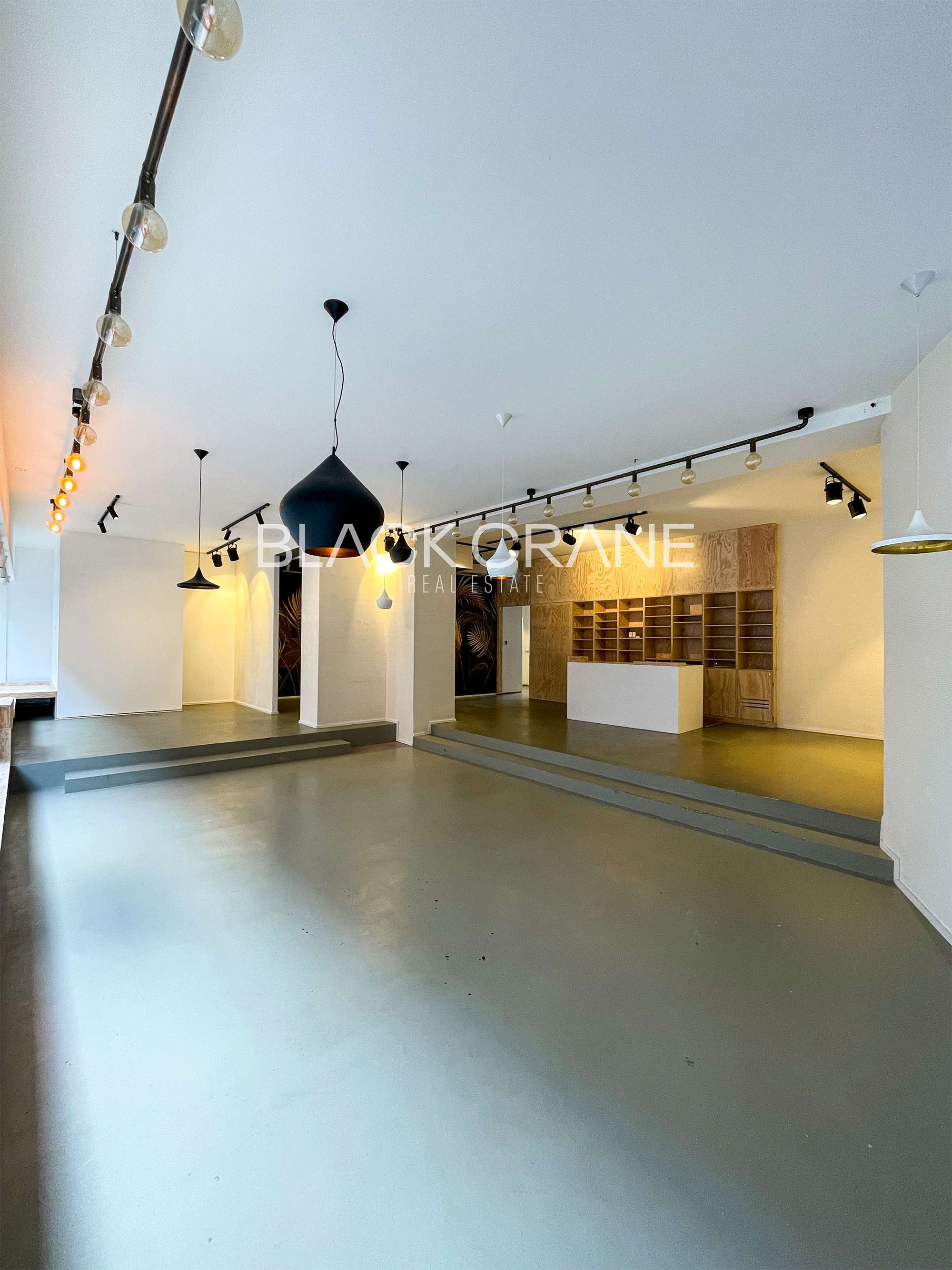 Thumbnail-Einzelhandel in Stuttgart 3.700,00 € 167 m²