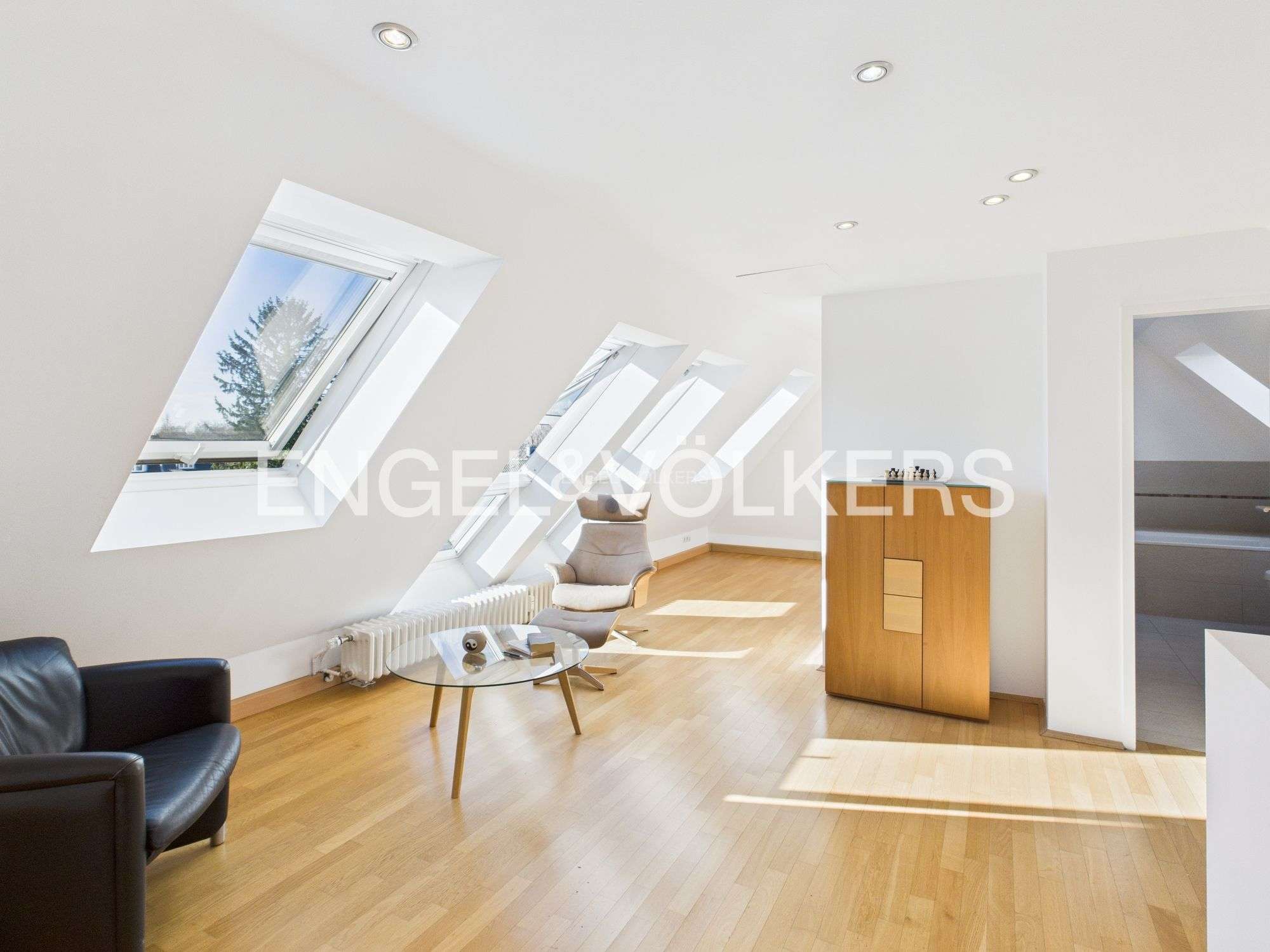 Thumbnail-Wohnung zum Kaufen in Krefeld 449.000,00 € 118 m²