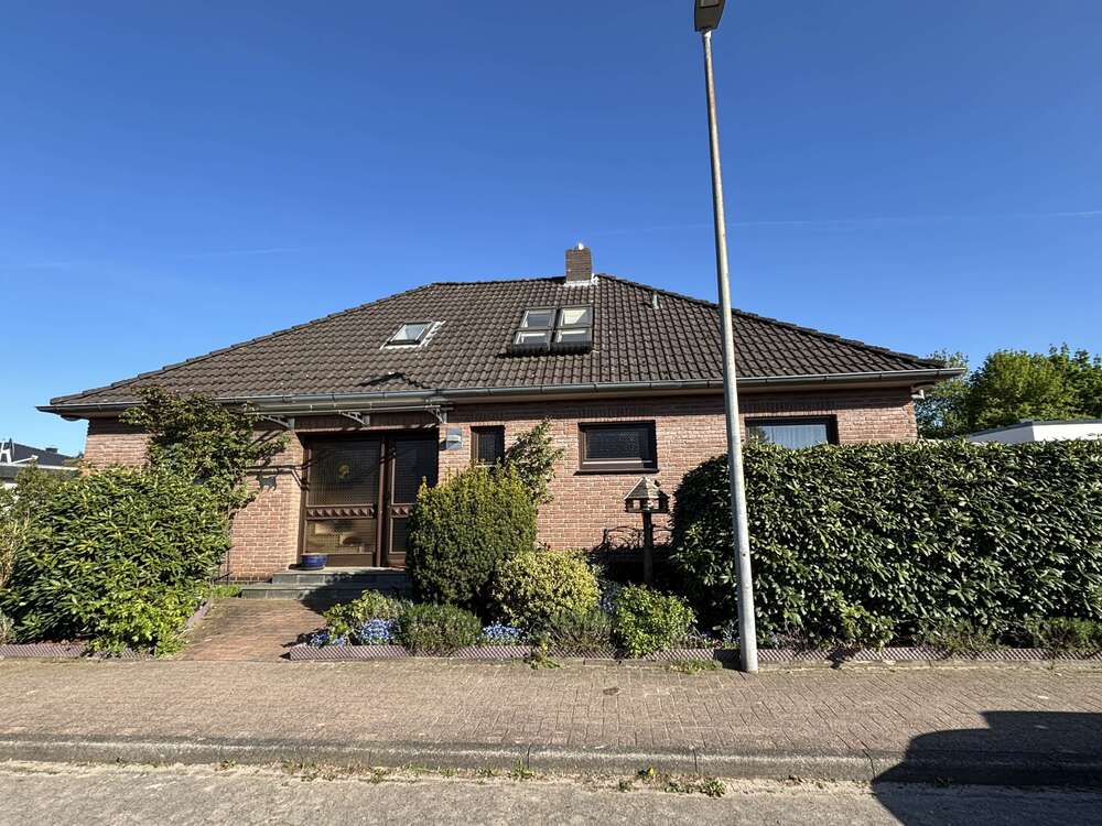 Thumbnail-Haus zum Kaufen in Weyhe 379.000,00 € 165 m²