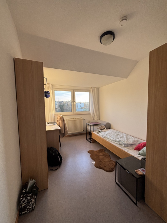 Thumbnail-Wohnung zum Mieten in Osnabrück 245,00 € 15 m²