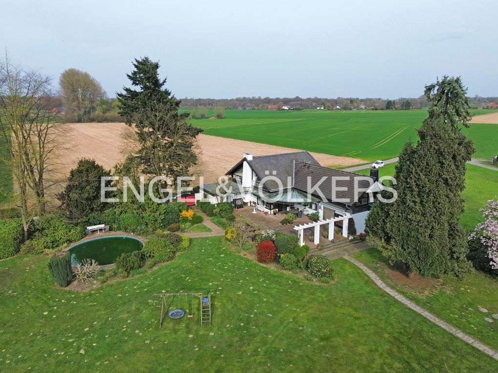 Thumbnail-Haus zum Mieten in Krefeld 2.860,00 € 286 m²