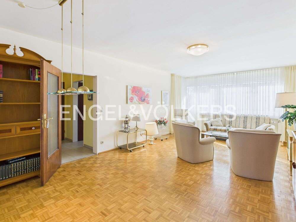 Thumbnail-Wohnung zum Kaufen in Krefeld 165.000,00 € 66 m²