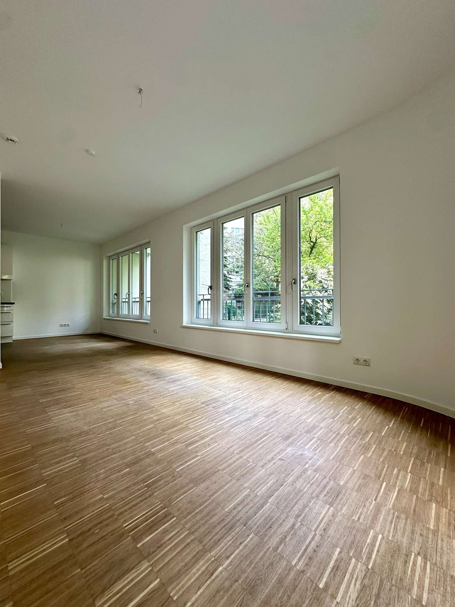 Thumbnail-Wohnung zum Mieten in Berlin 2.173,45 € 109.77 m²